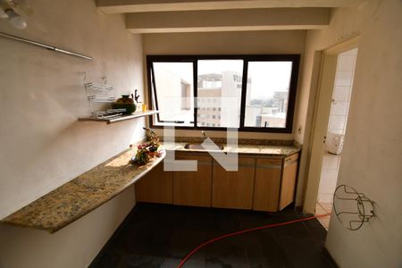 Sala 2 de apartamento para alugar com 3 quartos, 170m² em Cambuí, Campinas