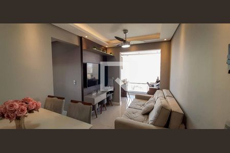 Sala de apartamento para alugar com 2 quartos, 48m² em Quitaúna, Osasco