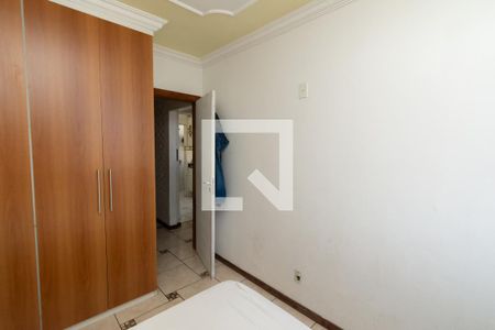 Quarto 1 de apartamento à venda com 2 quartos, 48m² em Eldorado, Contagem