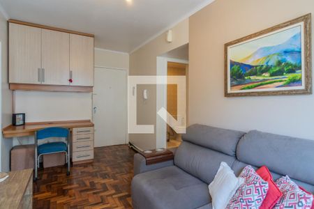 Sala de apartamento para alugar com 1 quarto, 40m² em Camaquã, Porto Alegre