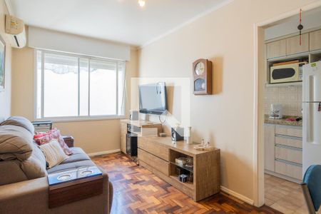 Sala de apartamento para alugar com 1 quarto, 40m² em Camaquã, Porto Alegre