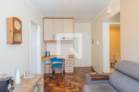 Sala de apartamento para alugar com 1 quarto, 40m² em Camaquã, Porto Alegre