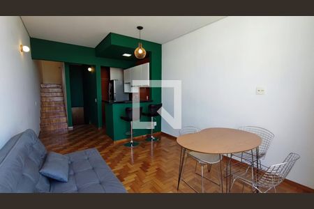 Sala de apartamento para alugar com 1 quarto, 58m² em Santo Agostinho, Belo Horizonte