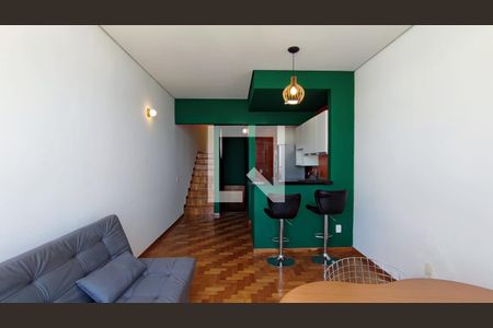 Sala de apartamento para alugar com 1 quarto, 58m² em Santo Agostinho, Belo Horizonte