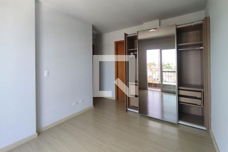 Quarto 1 de apartamento para alugar com 2 quartos, 62m² em Hugo Lange, Curitiba