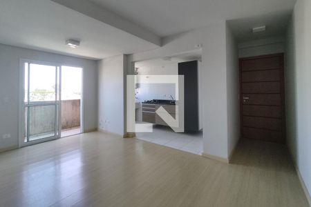 Sala de apartamento para alugar com 2 quartos, 62m² em Hugo Lange, Curitiba