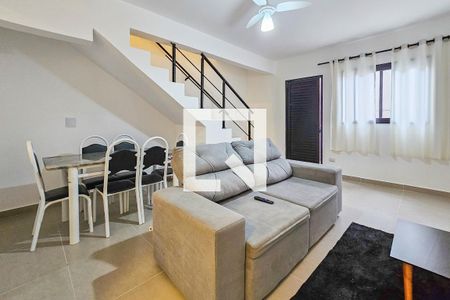 Sala de casa de condomínio para alugar com 2 quartos, 75m² em Balneario Praia do Perequê, Guarujá