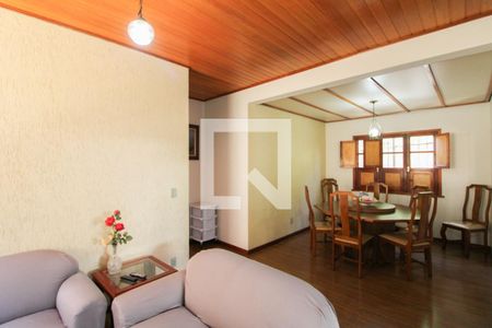 Sala 2 de casa à venda com 3 quartos, 260m² em Planalto, Belo Horizonte