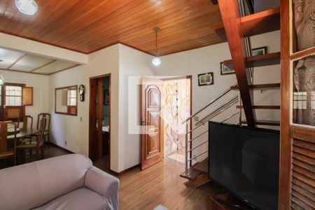 Sala 2 de casa à venda com 3 quartos, 260m² em Planalto, Belo Horizonte