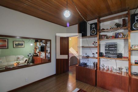 Sala 1 de casa à venda com 3 quartos, 260m² em Planalto, Belo Horizonte