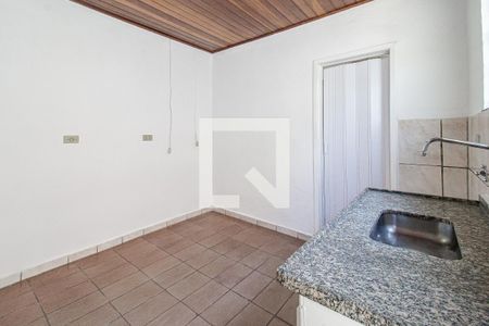 Cozinha  de casa para alugar com 1 quarto, 60m² em Vila Assis Brasil, Mauá