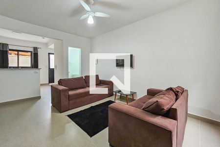 Sala de casa de condomínio para alugar com 2 quartos, 75m² em Balneario Praia do Perequê, Guarujá