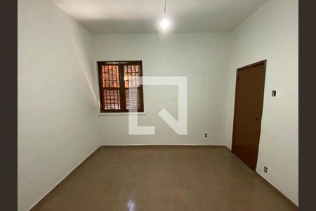 Casa à venda com 3 quartos, 130m² em Vista Alegre, Rio de Janeiro