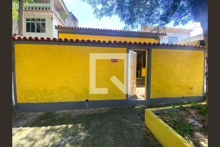 Casa à venda com 3 quartos, 130m² em Vista Alegre, Rio de Janeiro