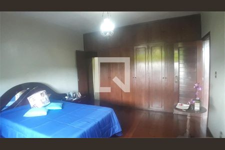 Casa à venda com 4 quartos, 360m² em Álvaro Camargos, Belo Horizonte