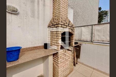 Apartamento para alugar com 144m², 4 quartos e 1 vaga Apartamento para alugar com 144m², 4 quartos e 1 vagaTerraço