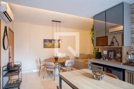 Sala de apartamento à venda com 3 quartos, 90m² em Lourdes, Belo Horizonte