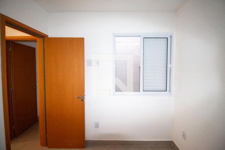 Quarto 1 de apartamento para alugar com 2 quartos, 45m² em Vila Brasil, São Paulo