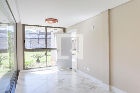 sala de visitas de casa de condomínio à venda com 5 quartos, 450m² em Alphaville - Lagoa dos Ingleses, Nova Lima