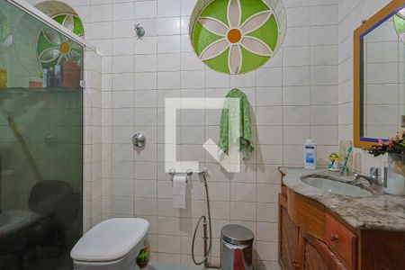 Banheiro de casa à venda com 6 quartos, 300m² em Padre Eustáquio, Belo Horizonte