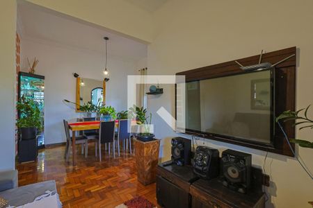 Sala  de casa à venda com 6 quartos, 300m² em Padre Eustáquio, Belo Horizonte