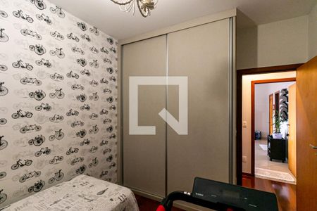 Quarto de apartamento para alugar com 4 quartos, 153m² em Santa Efigênia, Belo Horizonte