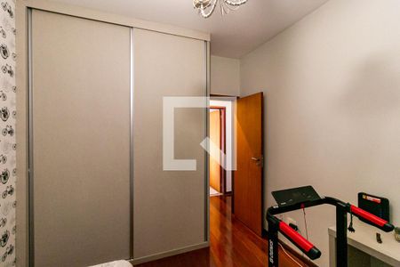 Quarto de apartamento para alugar com 4 quartos, 153m² em Santa Efigênia, Belo Horizonte