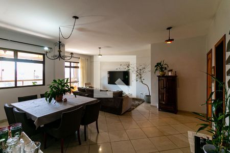 Sala de apartamento para alugar com 4 quartos, 153m² em Santa Efigênia, Belo Horizonte