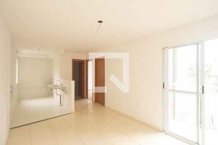 Sala de apartamento para alugar com 2 quartos, 43m² em Guaratiba, Rio de Janeiro