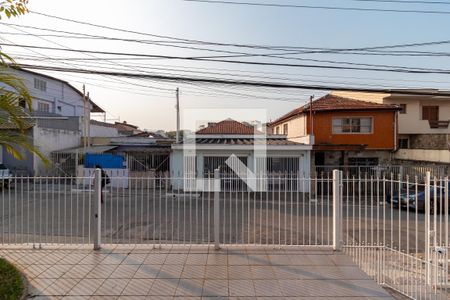 Vista da Sala de Estar de casa à venda com 3 quartos, 260m² em Vila Romero, São Paulo