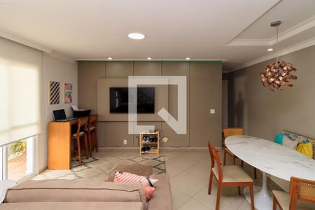 Sala de apartamento à venda com 3 quartos, 144m² em Vila Mazzei, São Paulo