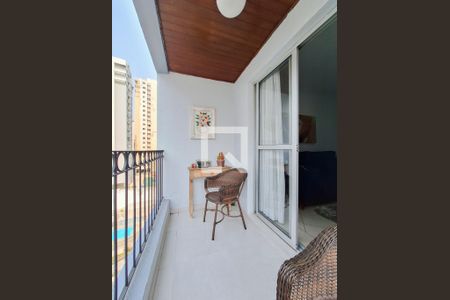 Sacada de apartamento à venda com 3 quartos, 74m² em Vila Romero, São Paulo