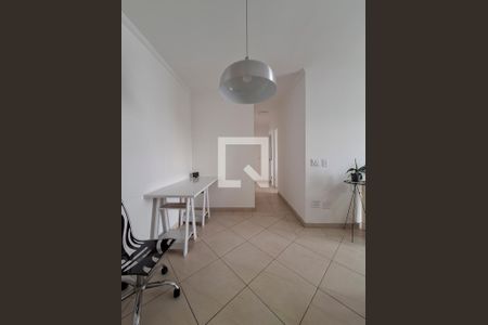 Sala de apartamento à venda com 3 quartos, 74m² em Vila Romero, São Paulo