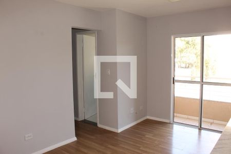 Sala de apartamento para alugar com 2 quartos, 57m² em Parque Rincão, Cotia