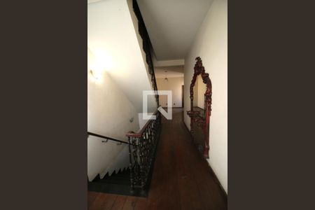 Escada 2º Piso de casa para alugar com 3 quartos, 100m² em Penha Circular, Rio de Janeiro