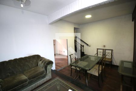 Sala de casa para alugar com 3 quartos, 100m² em Penha Circular, Rio de Janeiro