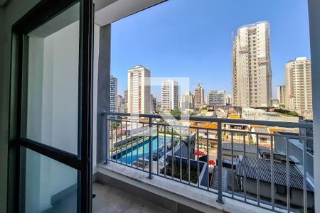 Sacada de kitnet/studio para alugar com 1 quarto, 31m² em Vila Dom Pedro I, São Paulo