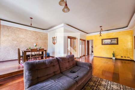 Sala de casa para alugar com 4 quartos, 351m² em Jardim Florida, Jacareí