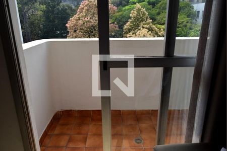 Varanda de apartamento à venda com 3 quartos, 89m² em Pinheiros, São Paulo