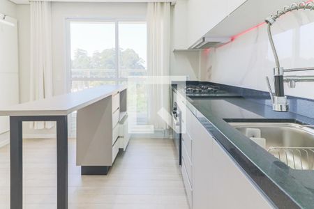 Sala / Cozinha de apartamento à venda com 2 quartos, 39m² em Vila Butantã, São Paulo