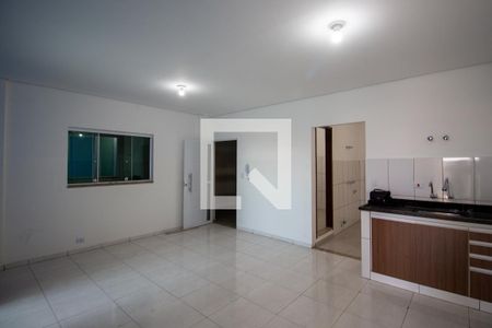 Sala de apartamento para alugar com 2 quartos, 75m² em Itaim Paulista, São Paulo