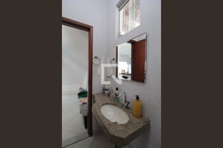 Lavabo de casa de condomínio para alugar com 3 quartos, 116m² em Santa Branca, Belo Horizonte