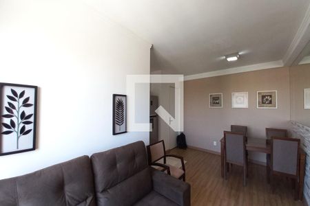 Sala de apartamento para alugar com 2 quartos, 47m² em Vila Satúrnia, Campinas