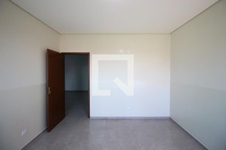 Quarto 1 de apartamento para alugar com 2 quartos, 80m² em Itaim Paulista, São Paulo