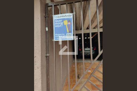 Casa à venda com 210m², 4 quartos e 2 vagas Casa à venda com 210m², 4 quartos e 2 vagasplaquinha