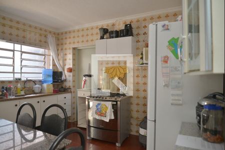 Cozinha de casa à venda com 4 quartos, 210m² em Vila Apiai, Santo André