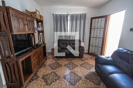 Sala de casa à venda com 6 quartos, 360m² em Guarani, Belo Horizonte