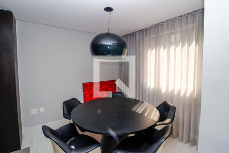 Sala de apartamento à venda com 2 quartos, 141m² em Funcionários, Belo Horizonte