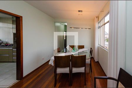 Sala de apartamento à venda com 3 quartos, 200m² em Padre Eustáquio, Belo Horizonte