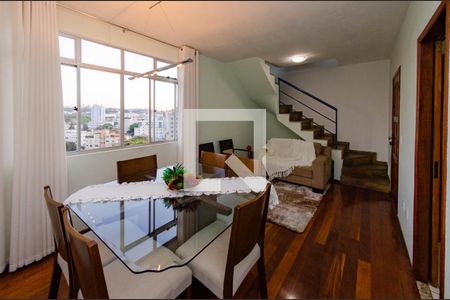 Sala de apartamento à venda com 3 quartos, 200m² em Padre Eustáquio, Belo Horizonte